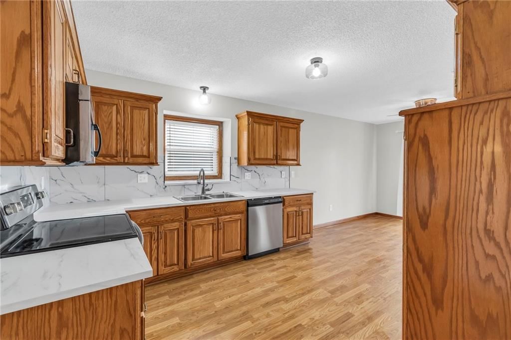 8623 NE 72nd Terrace — photo 6