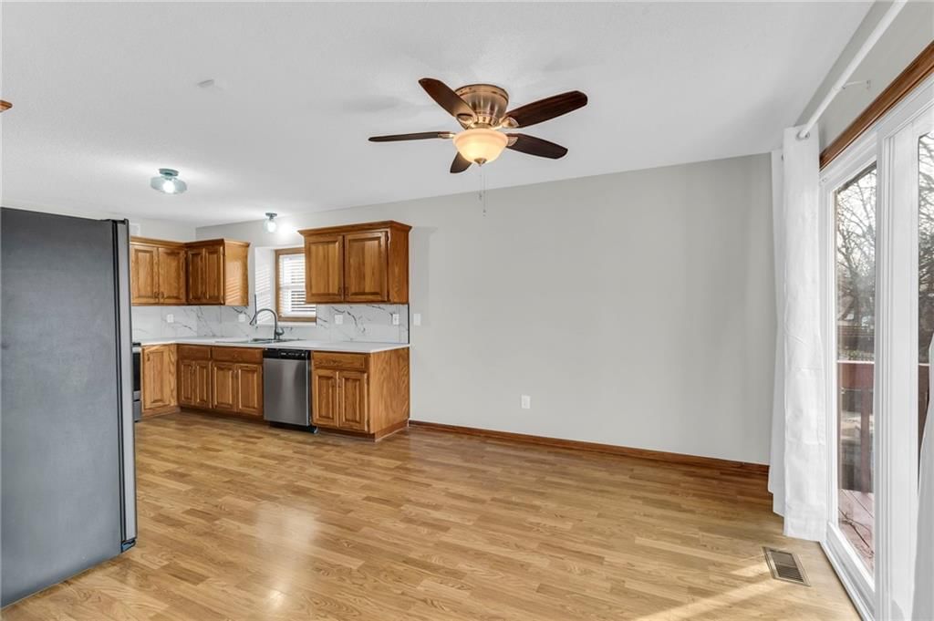 8623 NE 72nd Terrace — photo 9