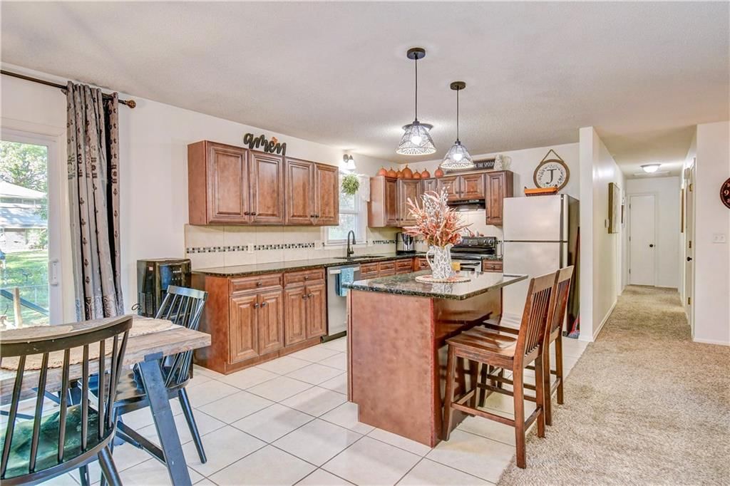 812 SE 13th Street — photo 9
