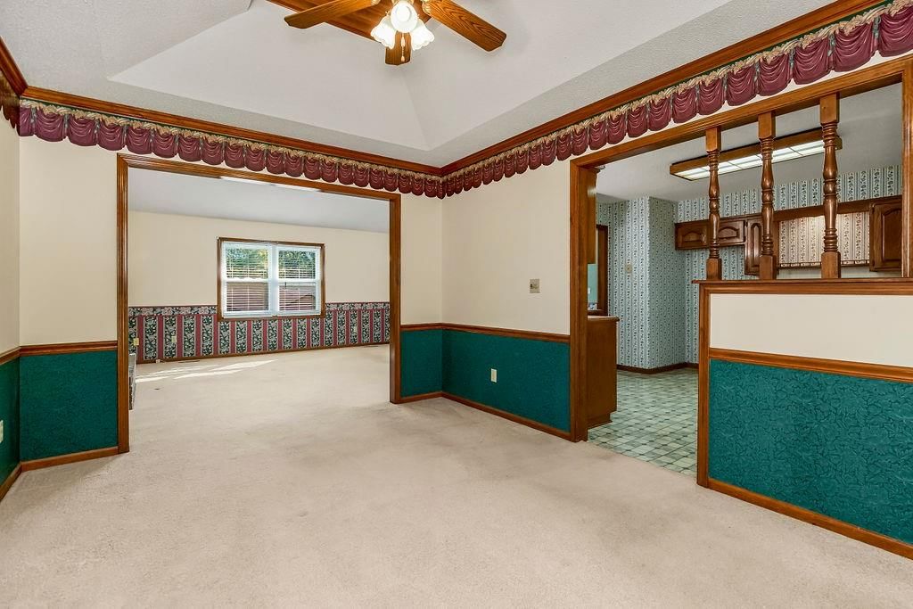 2211 NW 8th Street — photo 8
