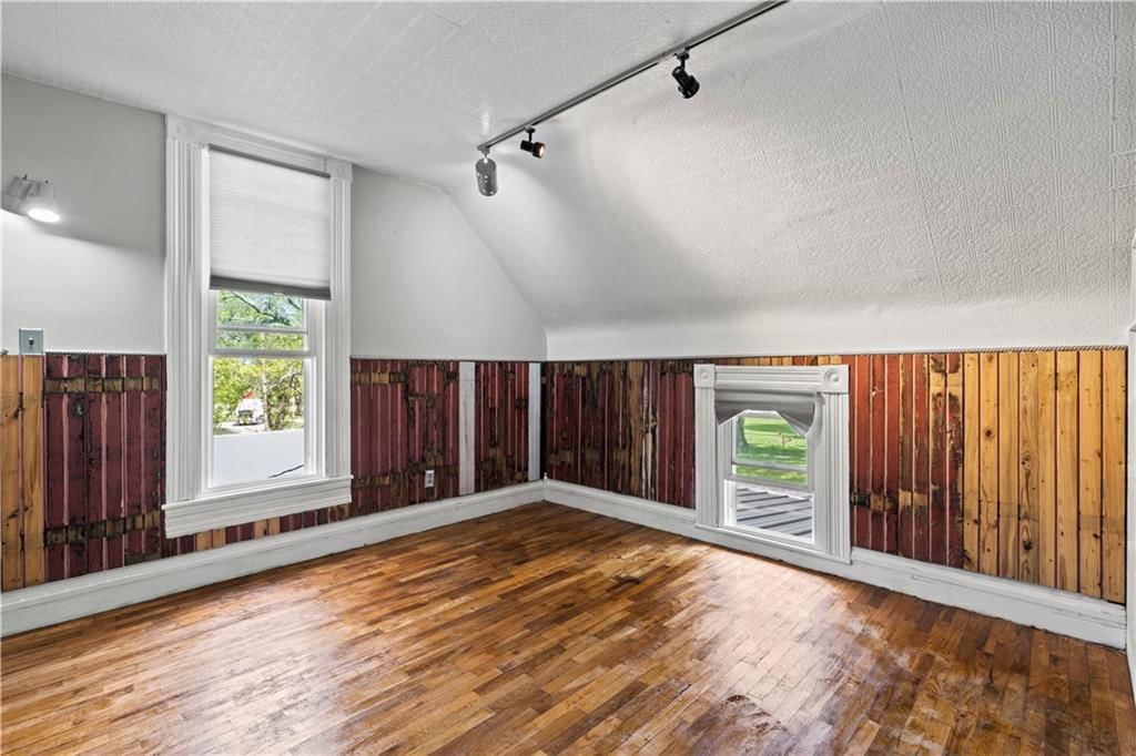 606 Fir Street — photo 25
