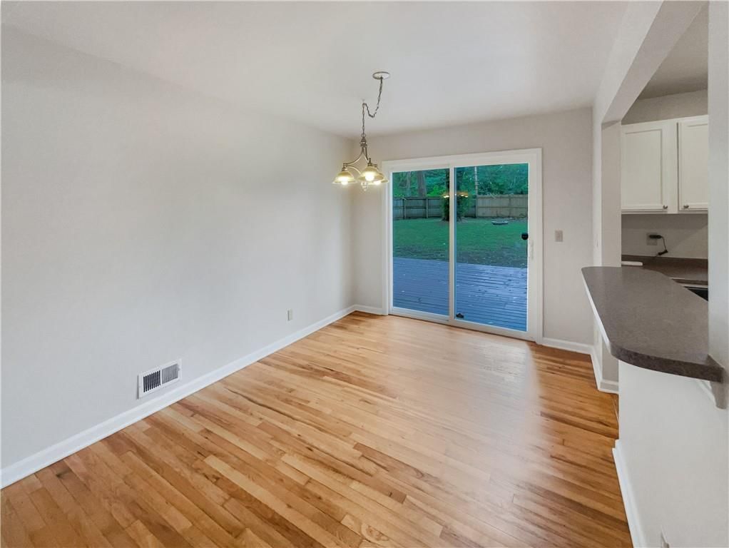 6410 Ballentine Street — photo 12