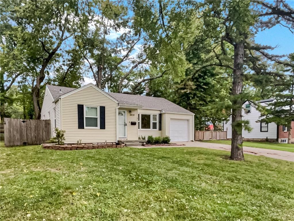 6410 Ballentine Street — photo 7