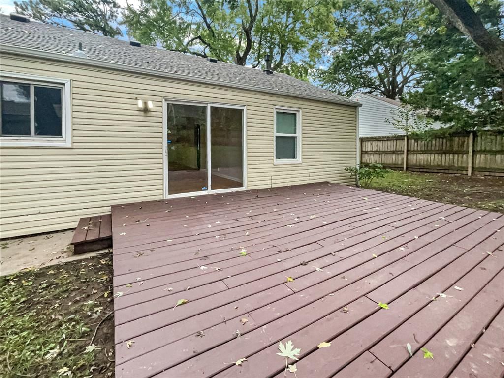6410 Ballentine Street — photo 9