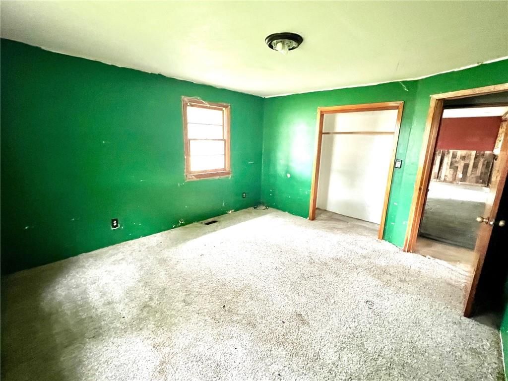 606 Oak Street — photo 15