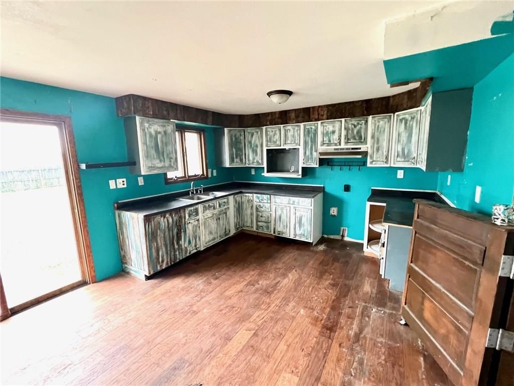 606 Oak Street — photo 8