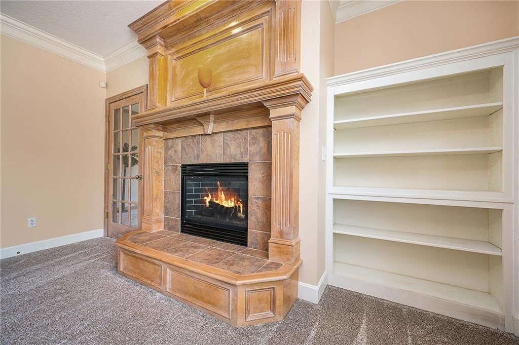 17612 W 84th Terrace — photo 34