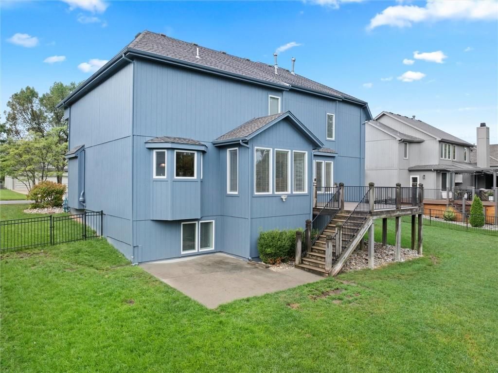 17612 W 84th Terrace — photo 51