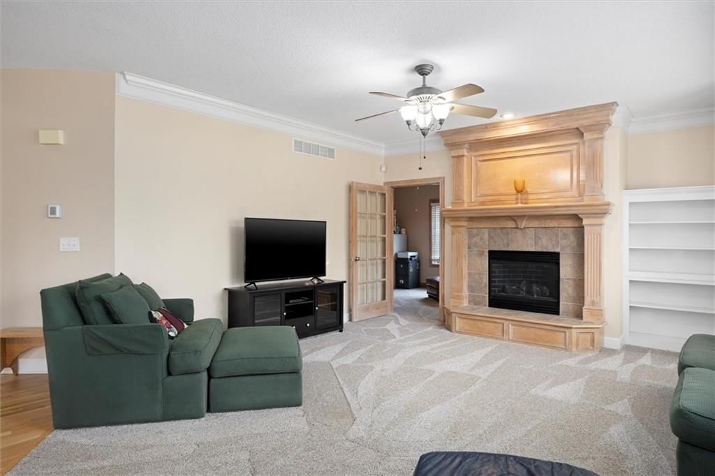 17612 W 84th Terrace — photo 8