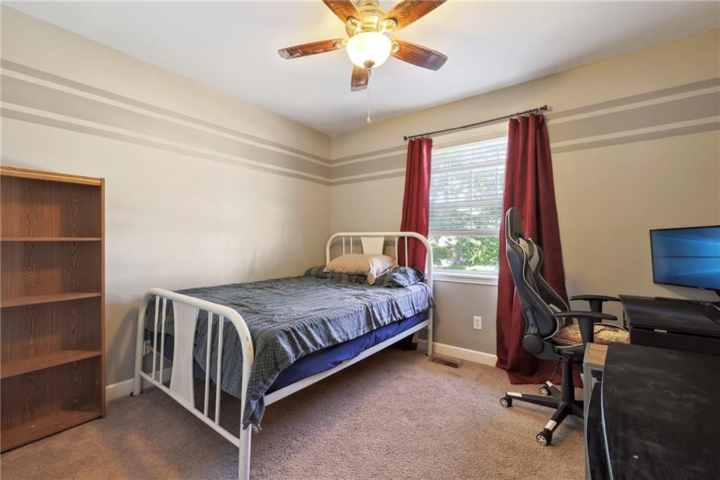 1521 N Manor Circle — photo 11
