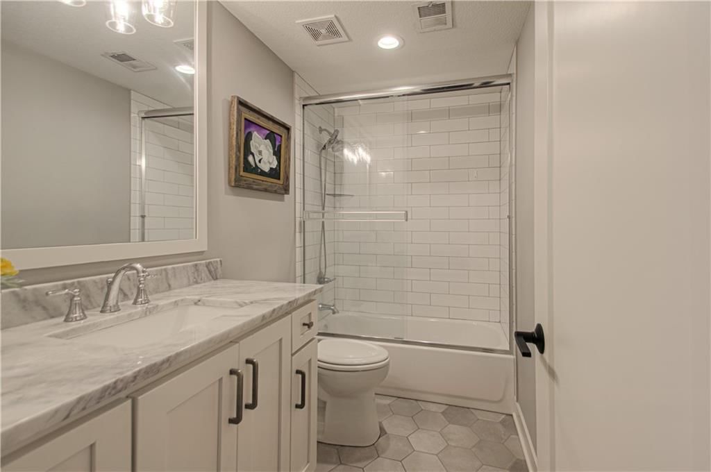 27156 W 100th Terrace — photo 32