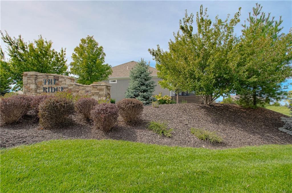 27156 W 100th Terrace — photo 49