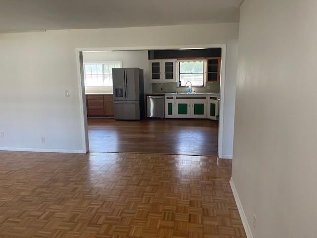 708 E Washington Street — photo 8