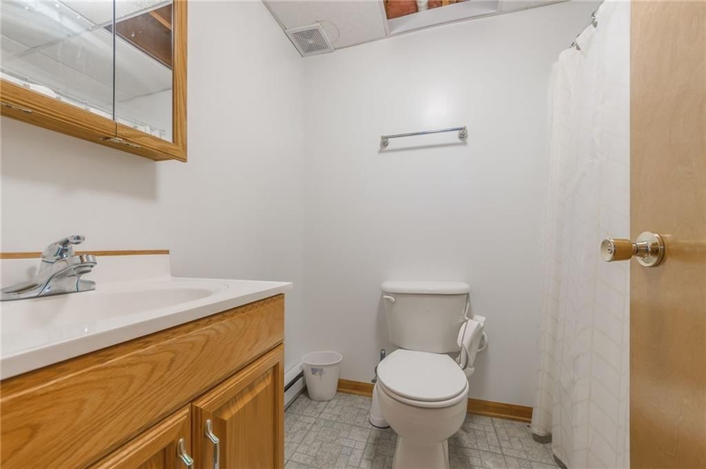 612 Elm Street — photo 34