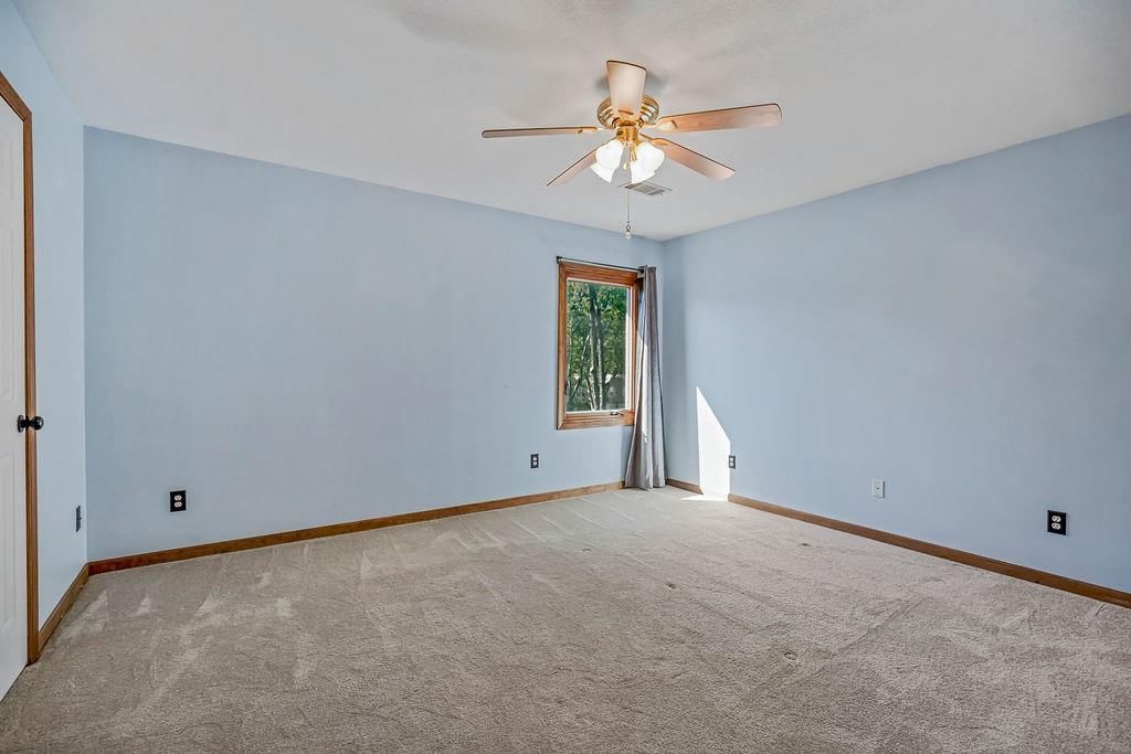 420 SE Battery Drive — photo 21