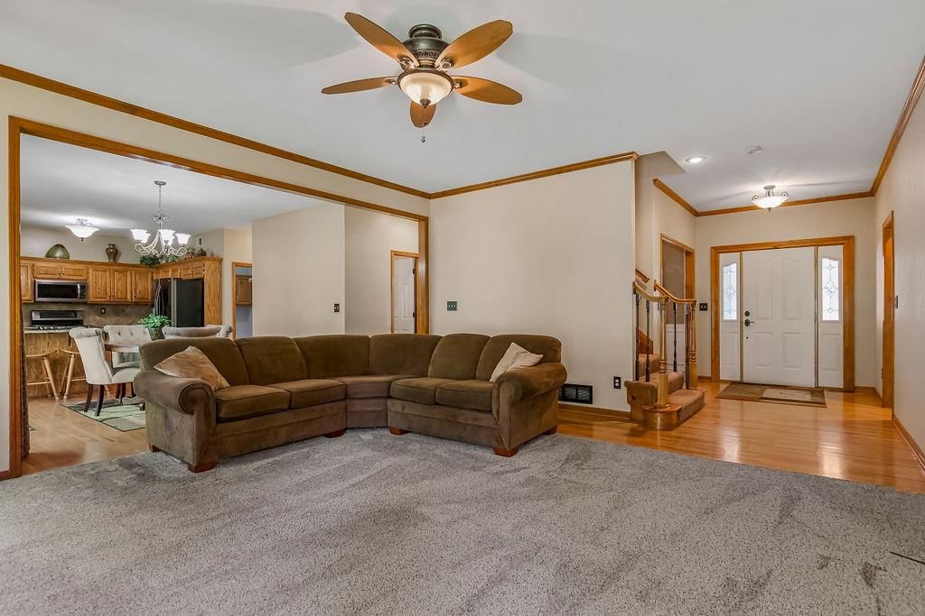 420 SE Battery Drive — photo 7