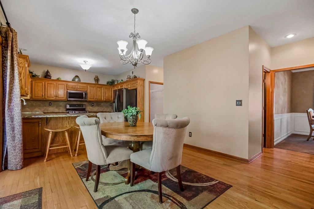 420 SE Battery Drive — photo 10
