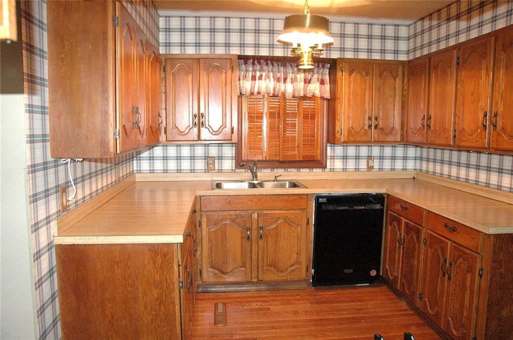 430 Crestview Drive — photo 6