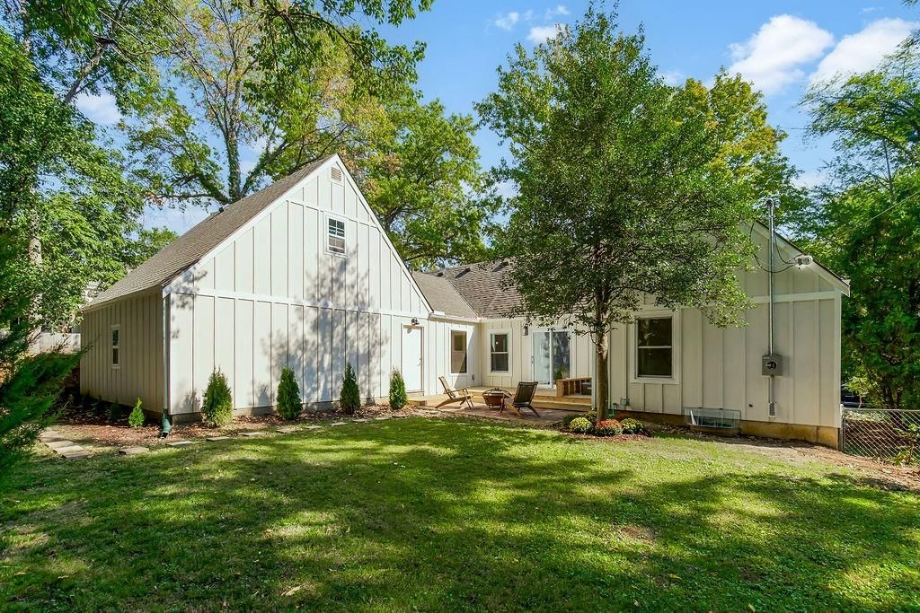 8300 Sagamore Road — photo 35