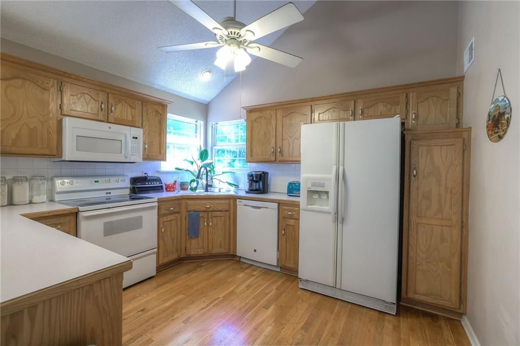 1285 SE Princeton Drive — photo 6