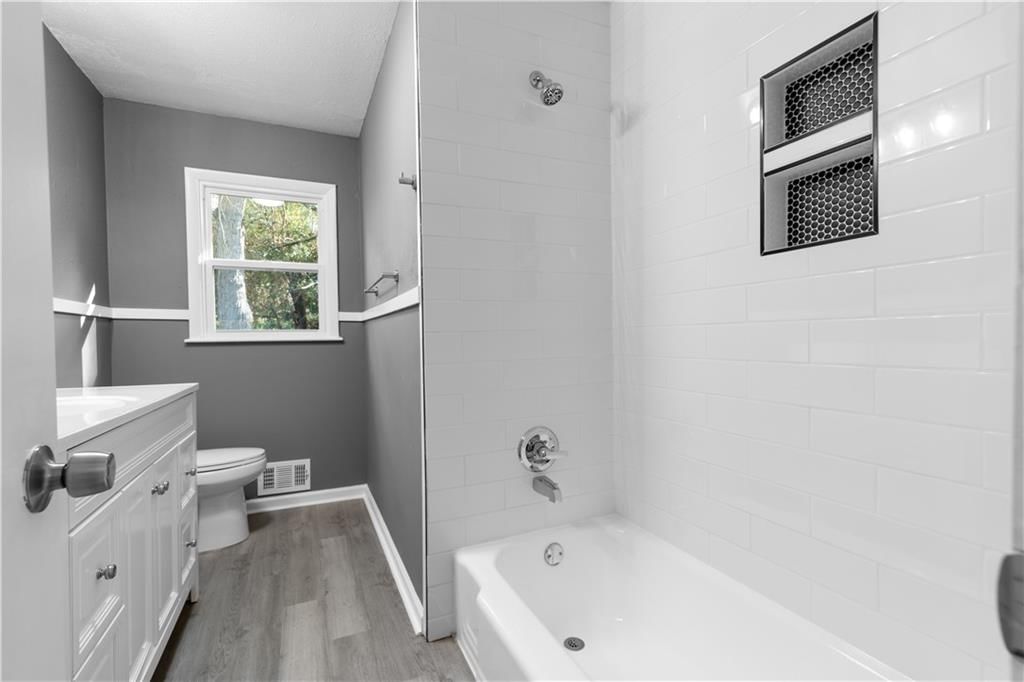 8009 E 100th Street — photo 10