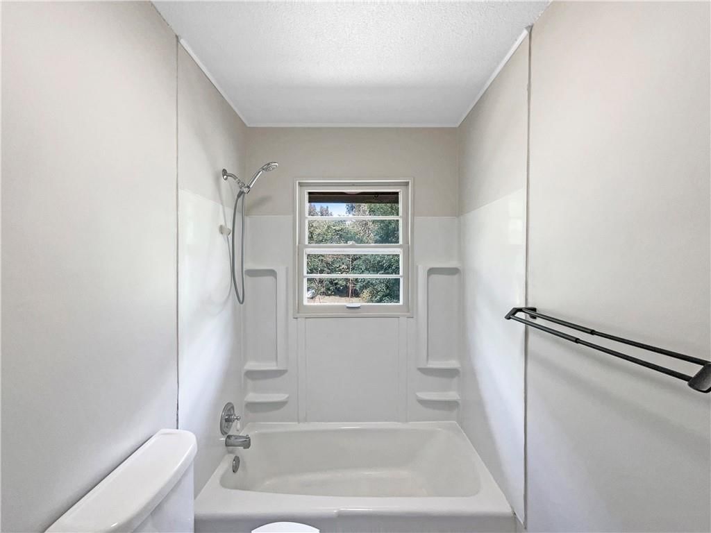 9416 E 67th Terrace — photo 16
