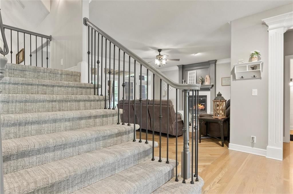 212 SHAWNA Drive — photo 27