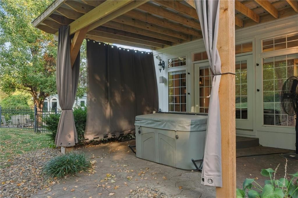 212 SHAWNA Drive — photo 63