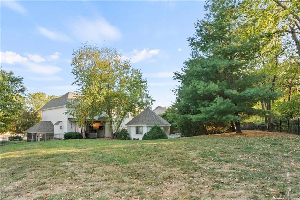 212 SHAWNA Drive — photo 68