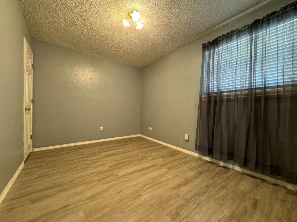574 Valleybrook Road — photo 12