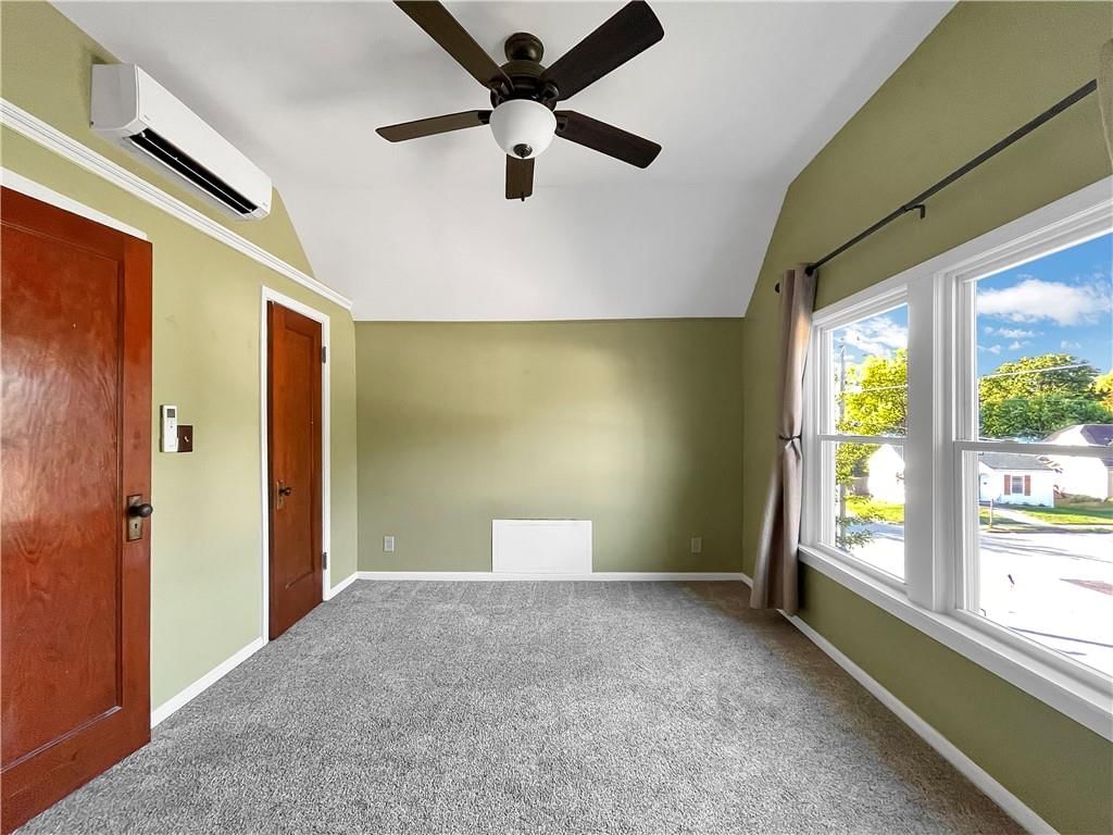 628 W 26th Street — photo 17