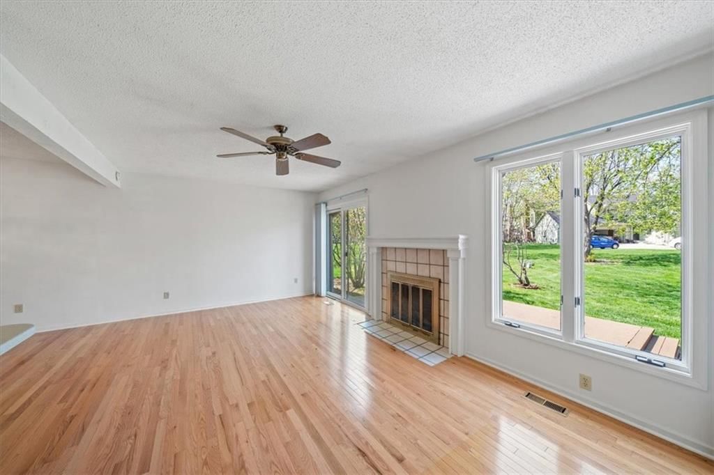 10746 W 116 Terrace — photo 30