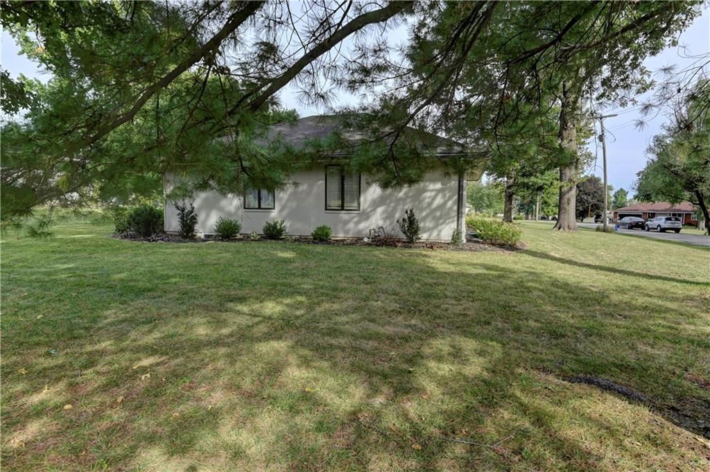 404 Missouri Avenue — photo 45