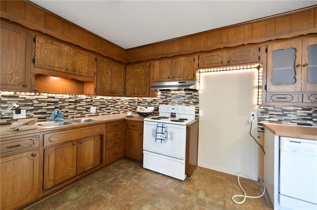 608 S Hamilton Circle — photo 3