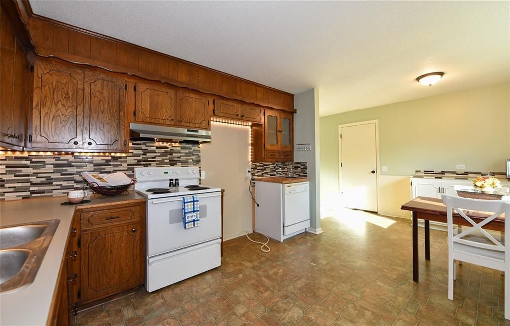 608 S Hamilton Circle — photo 4