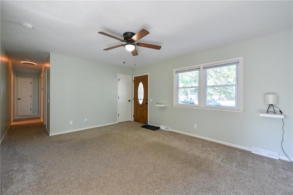 608 S Hamilton Circle — photo 8