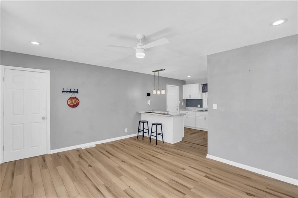5204 E 41ST Street — photo 5