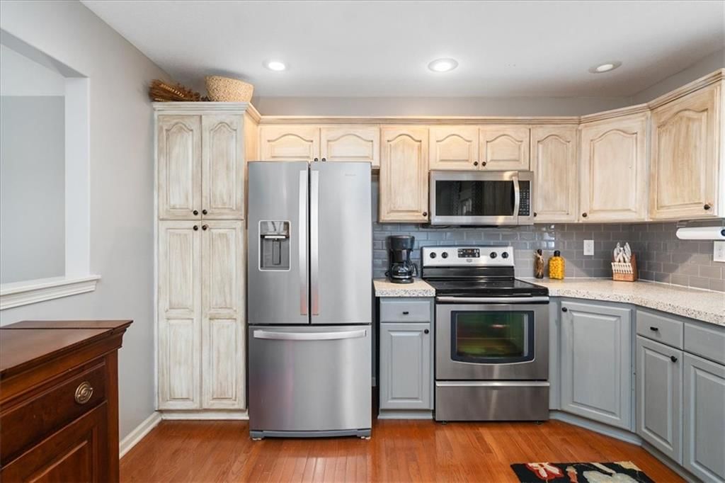 3821 Hill Song Circle — photo 9