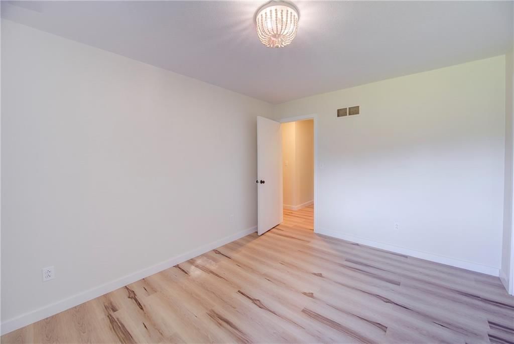 17718 Talon Drive — photo 29