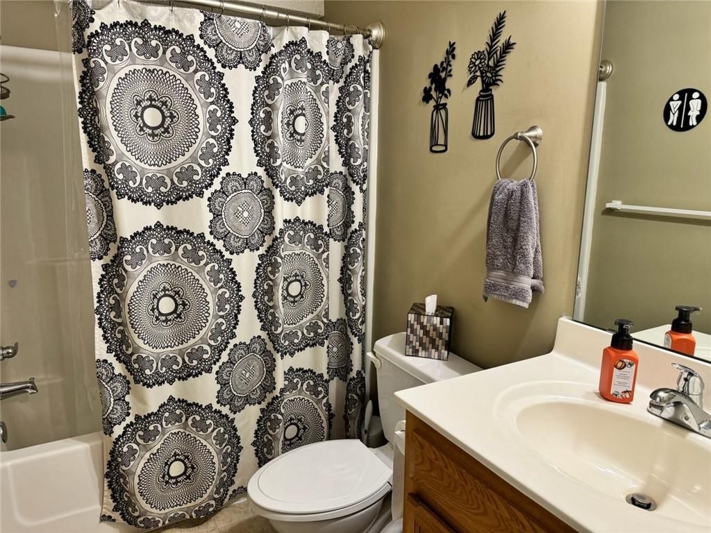 3609 NW 87th Street — photo 43