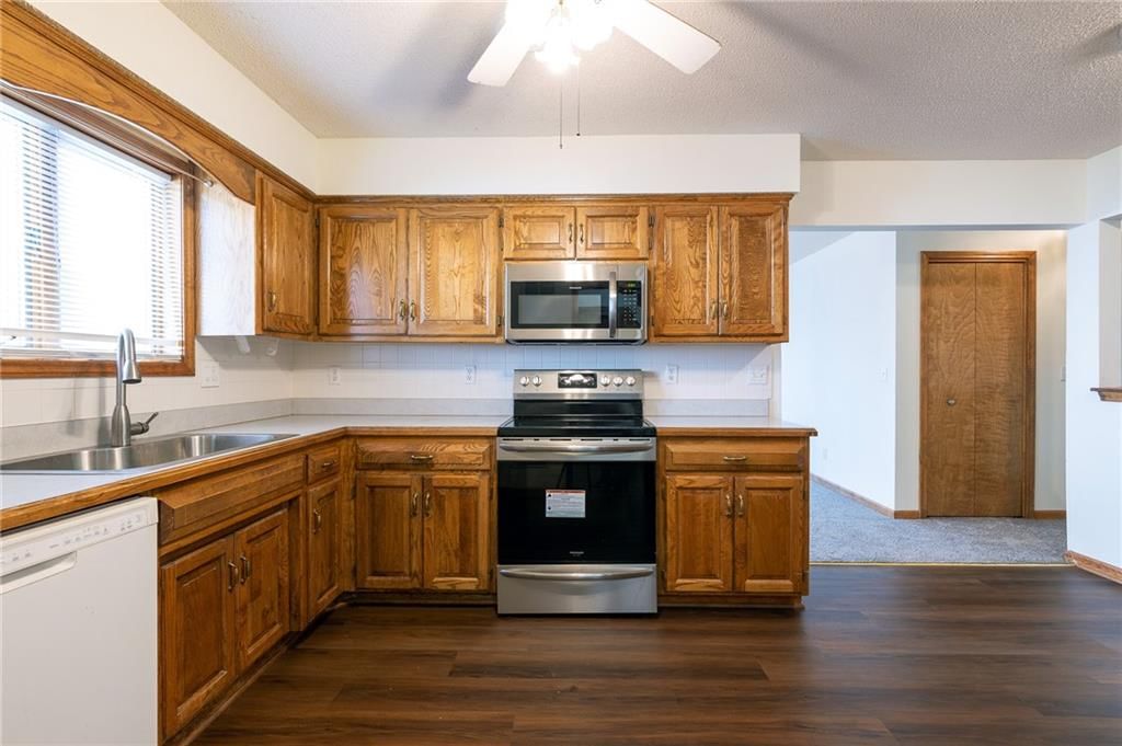 6503 N Revere Drive — photo 8