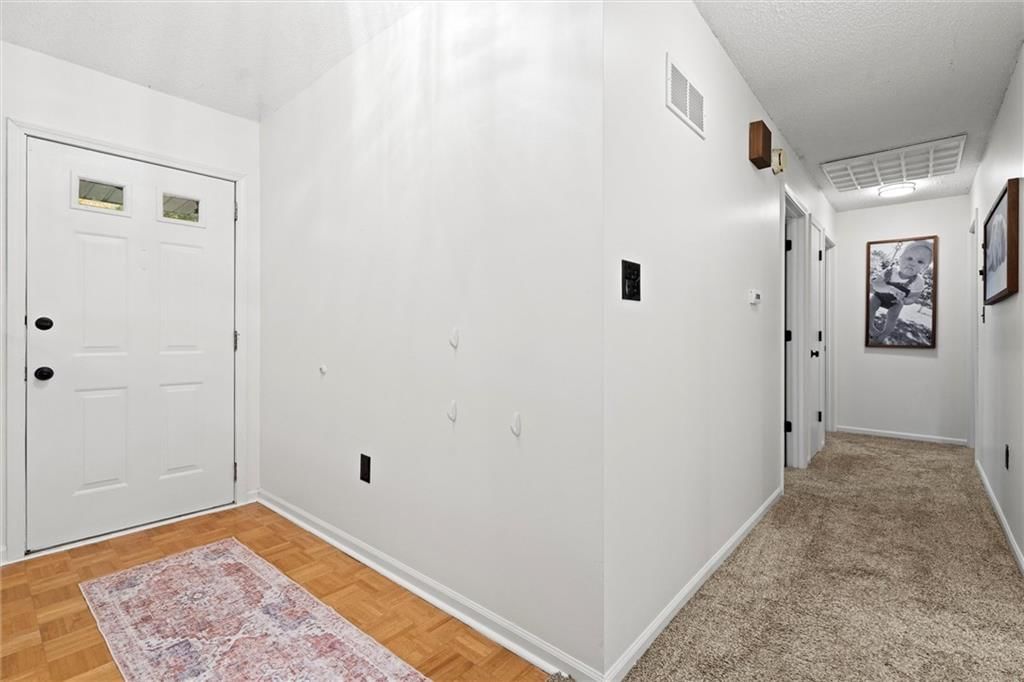 709 NE Thames Drive — photo 14