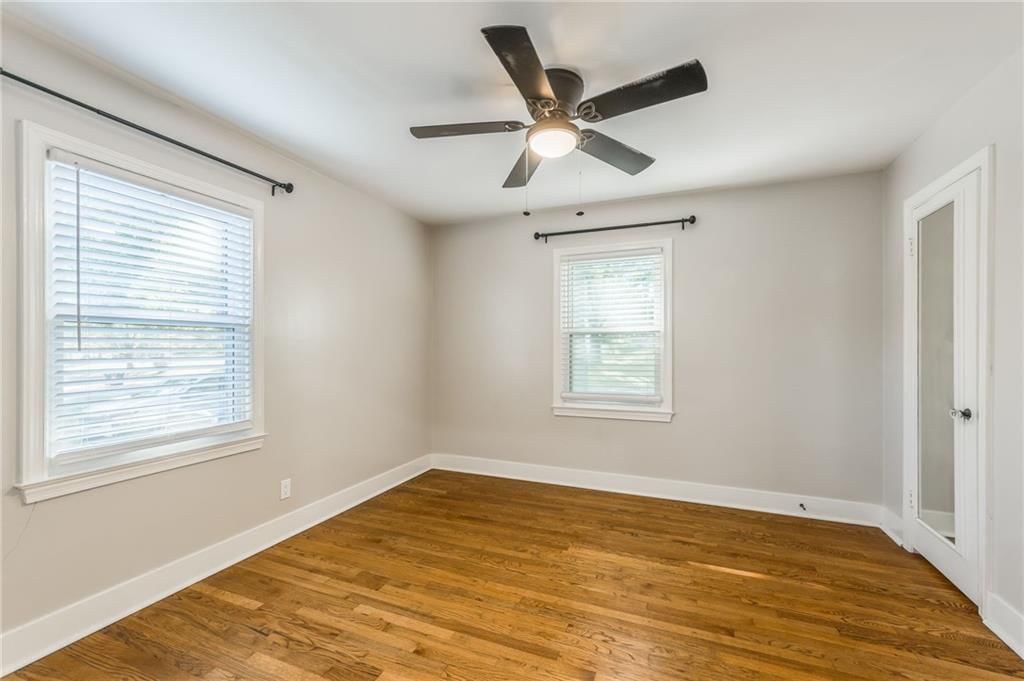 8819 Sleepy Hollow Road — photo 18