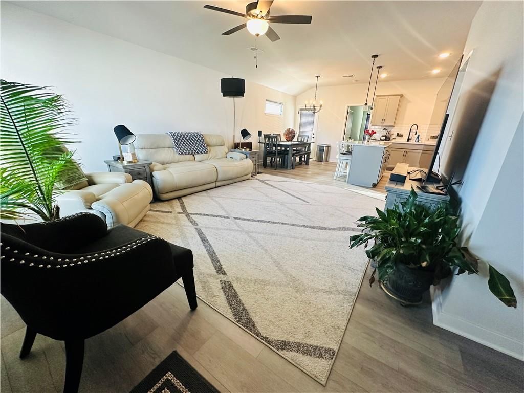 27315 E Sycamore Street — photo 6