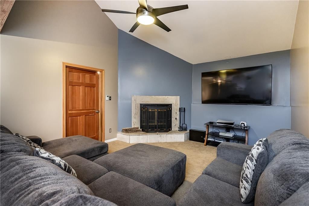 5315 Hardy Street — photo 12
