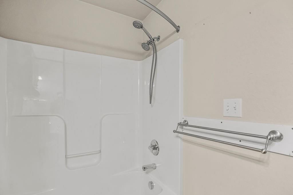 762 S Poplar Street — photo 14