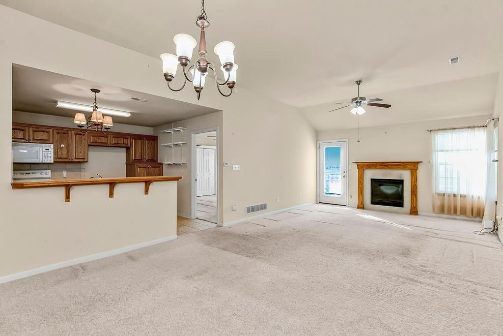 762 S Poplar Street — photo 6