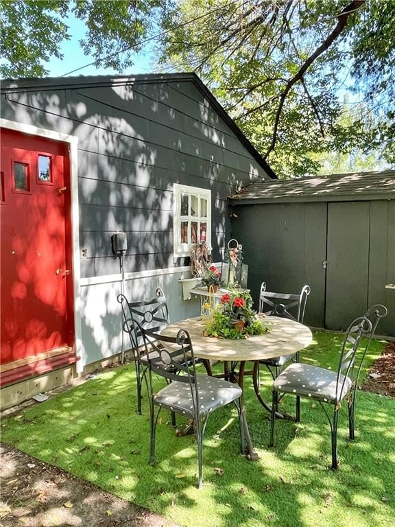 617 W Forest Street — photo 38