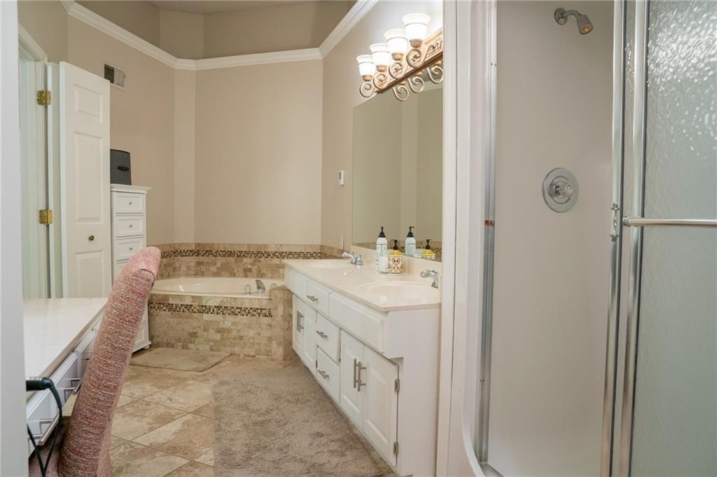 12341 Walmer Street — photo 18