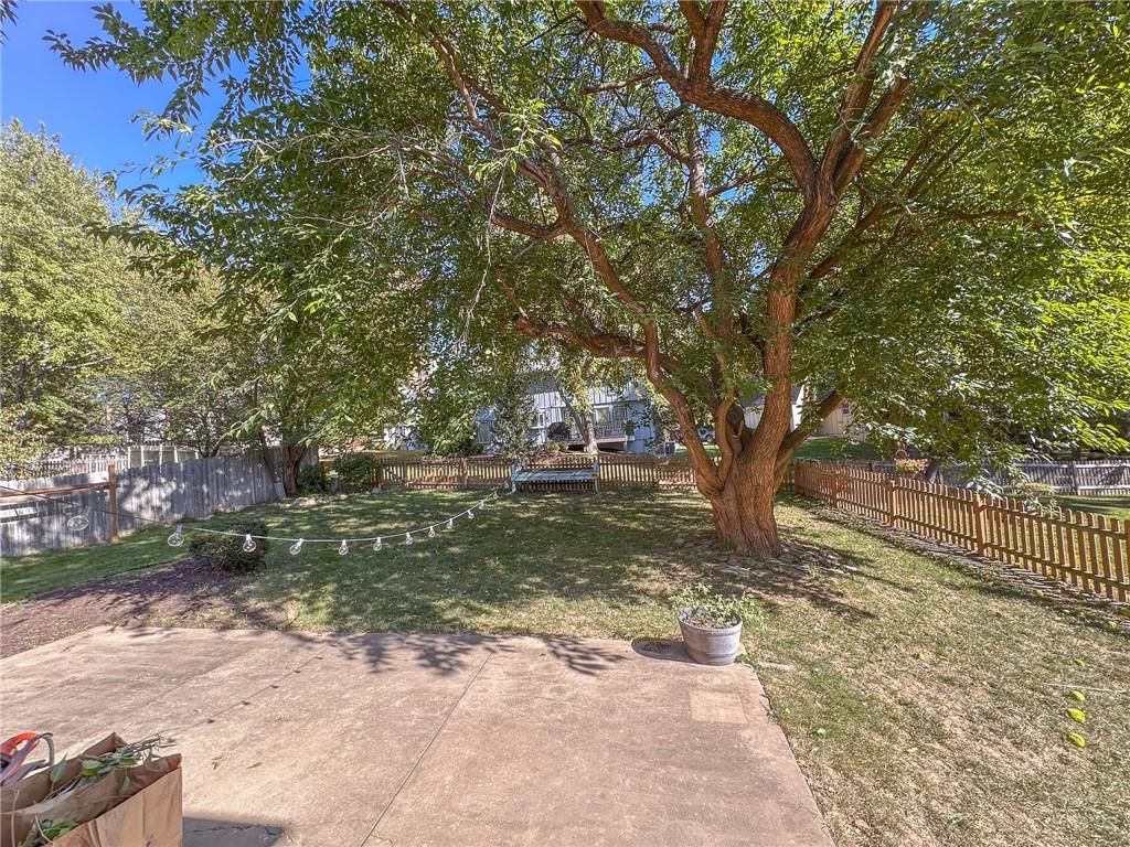 12341 Walmer Street — photo 28